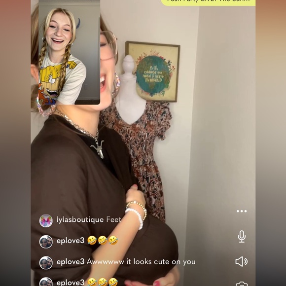 Meet your Posher, Audrie - Picture 9 of 11